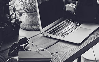 转会动态即时滚动：阿森纳锁定法甲新星，切尔西就迪萨西离队展开谈判