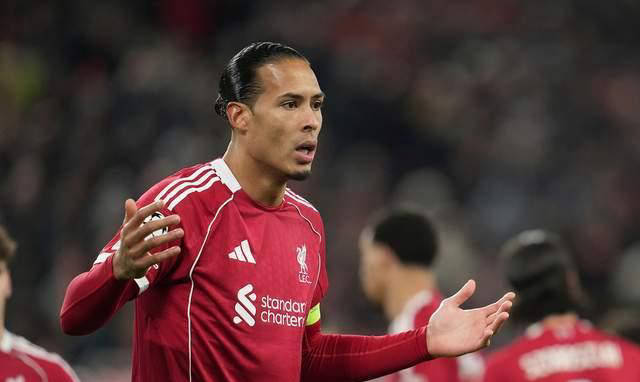 主帅难辞其咎！利物浦1-2被狼队绝杀，斯洛特式崩盘仍未止步